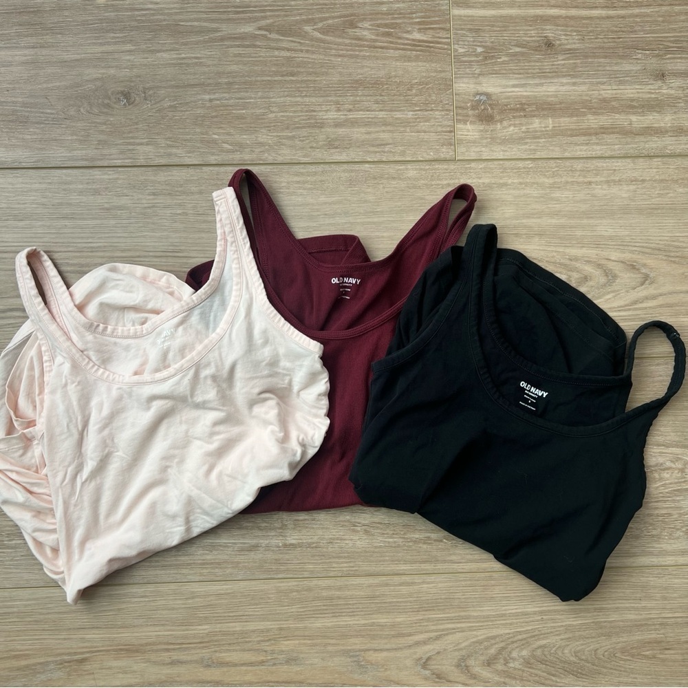 Old Navy Maternity Lot - tanks and dresses